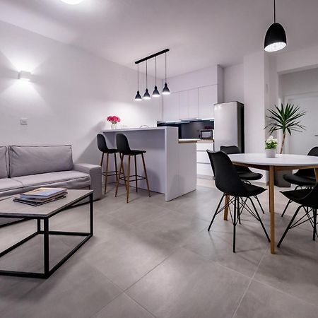לופאר Apartmani Villa Zora מראה חיצוני תמונה