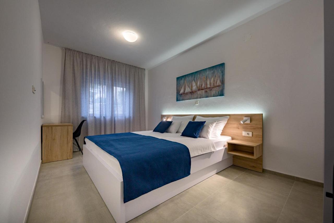 לופאר Apartmani Villa Zora מראה חיצוני תמונה