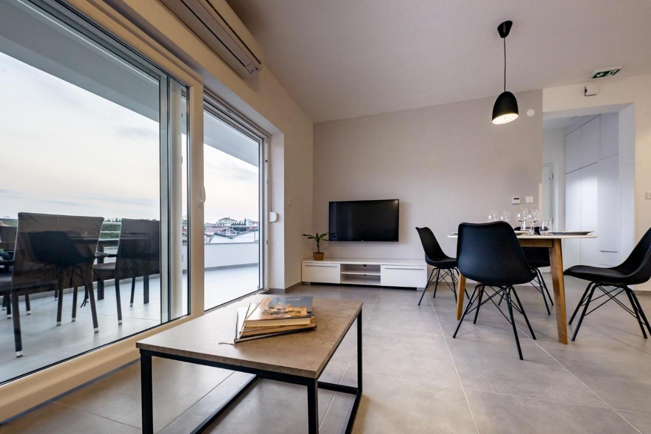 לופאר Apartmani Villa Zora מראה חיצוני תמונה